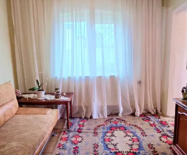 Casă – De Vânzare – Râmnicu Vâlcea – 4 – camere – Oportunitate Imobiliară De Excepție – Casă Cu Teren Generos În Proximitatea Orașului Râmnicu Vâlcea!