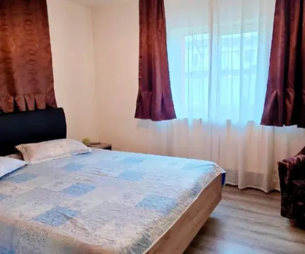 Casă – De Vânzare – Râmnicu Vâlcea – 4 – camere – Oportunitate Imobiliară De Excepție – Casă Cu Teren Generos În Proximitatea Orașului Râmnicu Vâlcea!