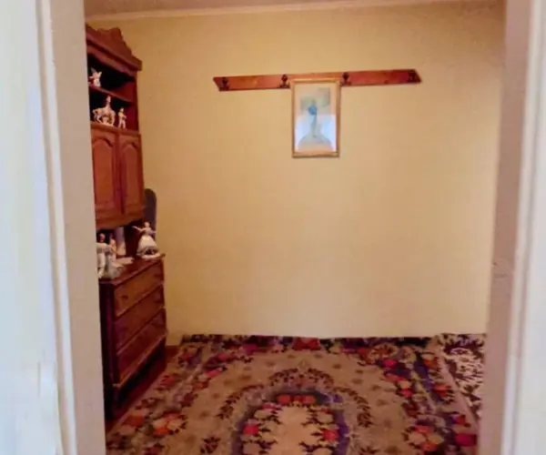 Casă – De Vânzare – Râmnicu Vâlcea – 4 – camere – Oportunitate Imobiliară De Excepție – Casă Cu Teren Generos În Proximitatea Orașului Râmnicu Vâlcea!