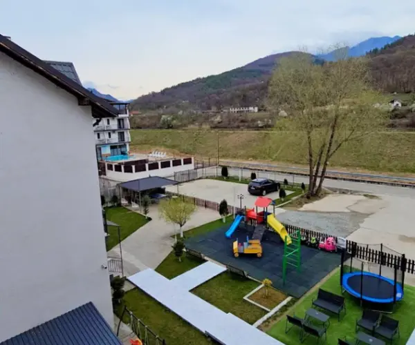 HoReCa – De Vânzare – Călimănești – 16 – camere – INVESTIȚIE PREMIUM ÎN INIMA STAȚIUNII CĂCIULATA – PENSIUNE CĂCIULATA +4⭐ Preț 1.850.000 E