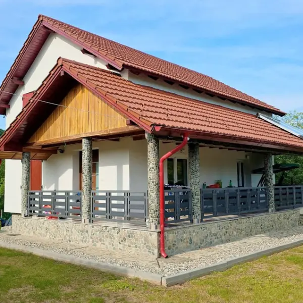 Casă – De Vânzare – Golești – 3 – camere – DE VÂNZARE! Casă + Teren în Comuna Golești, Sat Opătești, Județul Vâlcea!