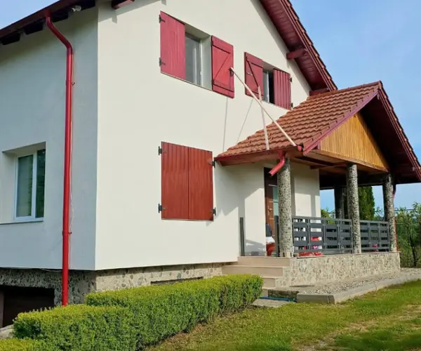 Casă – De Vânzare – Golești – 3 – camere – DE VÂNZARE! Casă + Teren în Comuna Golești, Sat Opătești, Județul Vâlcea!
