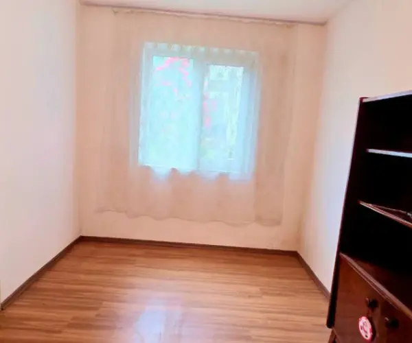 Apartament – De Vânzare – Brezoi – 2 – camere – Apartament de Vânzare în Brezoi -Liniște, Natură și Oportunitate! 39.500 E 0772 203 164 Alina Cozma