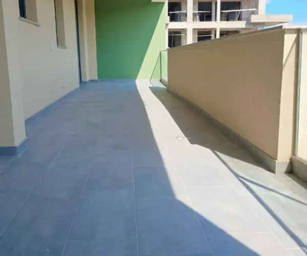 Apartament – De Vânzare – Râmnicu Vâlcea – 3 – camere – Apartament Spectaculos de Vânzare – Panoramă de Vis în Vâlcea! 135.000 E 0772 203 164 – Alina Cozma