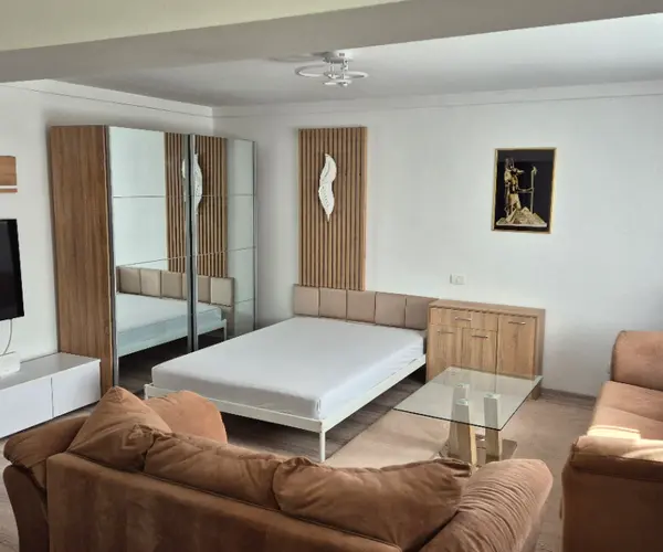 Garsoniera – De Închiriat – București Sectorul 3 – 1 – camere – Proprietar inchiriez apt 1 camera Bd Decebal/Calea Calarasior/metrou P.Muncii