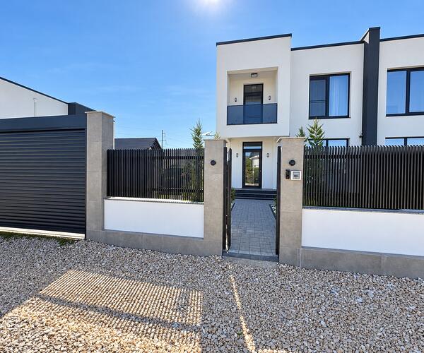 Casă – De Vânzare – Hărman – 4 – camere – DUPLEX MODERN, COMPLET MOBILAT ȘI UTILAT – HĂRMAN–SÂNPETRU