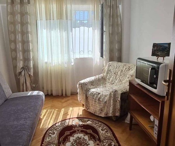 Apartament – De Vânzare – Băile Govora – 3 – camere – Apartament în Băile Govora! Preț 66.500 Euro