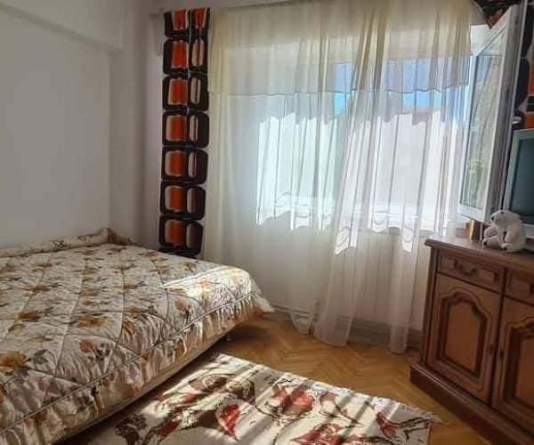 Apartament – De Vânzare – Băile Govora – 3 – camere – Apartament în Băile Govora! Preț 66.500 Euro