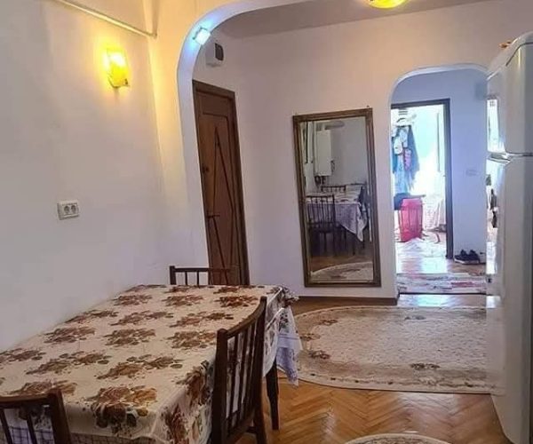 Apartament – De Vânzare – Băile Govora – 3 – camere – Apartament în Băile Govora! Preț 66.500 Euro