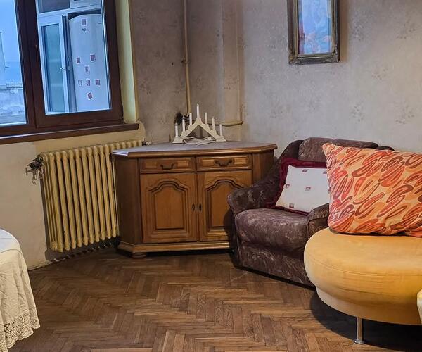 Apartament – De Vânzare – Râmnicu Vâlcea – 4 – camere – Apartament, Râmnicu Vâlcea! O oportunitate rară!❤️Preț 79.850 Telefon 0772203164 – Alina Cozma