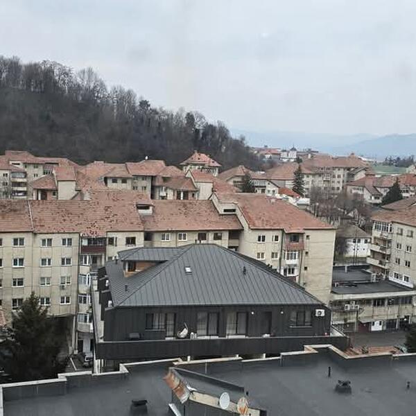 Apartament – De Vânzare – Râmnicu Vâlcea – 4 – camere – Apartament, Râmnicu Vâlcea! O oportunitate rară!❤️Preț 79.850 Telefon 0772203164 – Alina Cozma