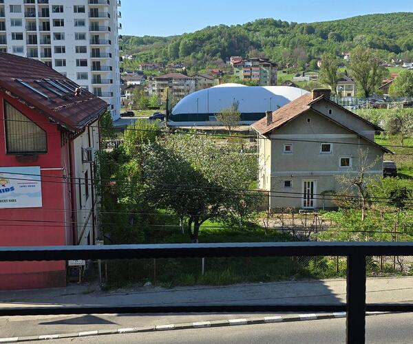Casă  De Vanzare  Ramnicu Valcea  5  camere  ⭐ CASĂ DEOSEBITĂ CU PERSONALITATE  Știrbei Vodă, Nr. 172A  VALCEA ⭐ Preț: 265.000 E