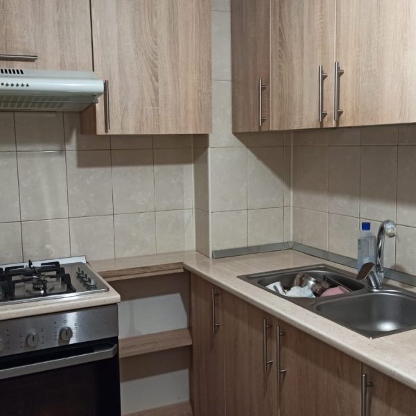 Casă  De Vanzare  Ramnicu Valcea  5  camere  ⭐ CASĂ DEOSEBITĂ CU PERSONALITATE  Știrbei Vodă, Nr. 172A  VALCEA ⭐ Preț: 265.000 E