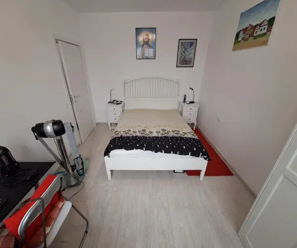Apartament – De Închiriat – Cluj-Napoca – 2 – camere – Apartament cu vibe de vacanță – Donath Park 75 mp • terasă largă • parcare