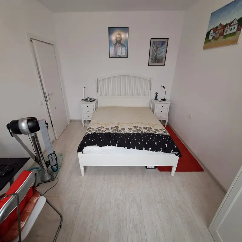 Apartament – De Închiriat – Cluj-Napoca – 2 – camere – Apartament cu vibe de vacanță – Donath Park 75 mp • terasă largă • parcare