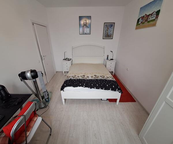 Apartament – De Închiriat – Florești – 2 – camere – Apartament modern, complet mobilat, cu terasă generoasă și parcare inclusă.
