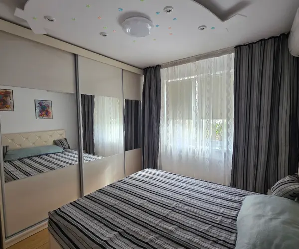 Apartament – De Închiriat – București Sectorul 3 – 3 – camere – Apartament 3 camere cu loc de parcare
