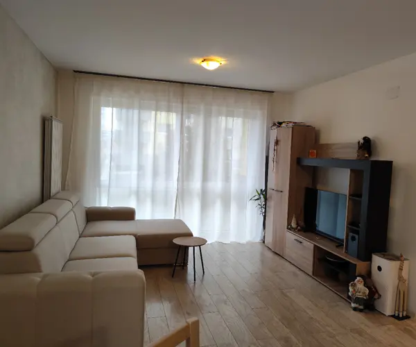 Apartament – De Vânzare – Brașov – 2 – camere – Apartament 2 camere Top City Brașov – mobilat și utilat complet + parcare și boxă