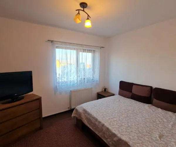 Apartament – De Vânzare – Florești – 3 – camere – Vând ap3 camere decomandat finisat și complet mobilat etaj 2/4,64mp+balconFloresti/jud Cluj
