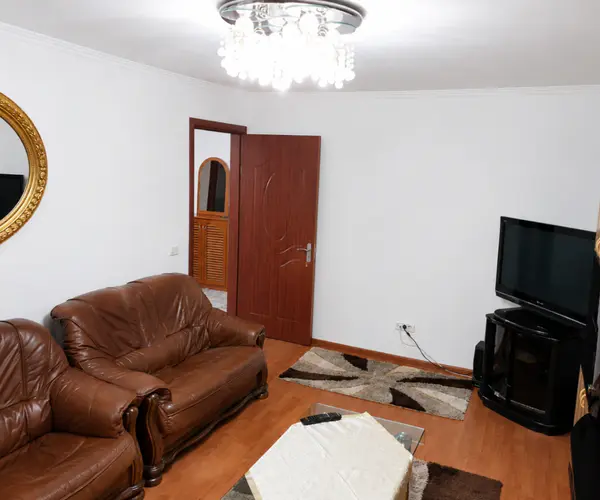 Apartament – De Închiriat – Constanța – 3 – camere – Inchiriez apartament 3 camere
