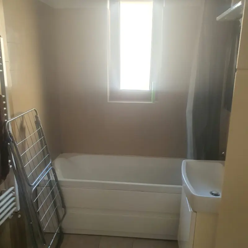 Apartament – De Închiriat – Giroc – 1 – camere – Proprietar închiriez apartament cu o cameră
