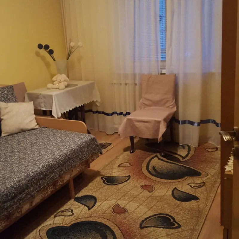 Apartament – De Vânzare – București Sectorul 5 – 3 – camere – Vand apartament 3 camere cf.1 Rahova-Sebastian str.Tutunari