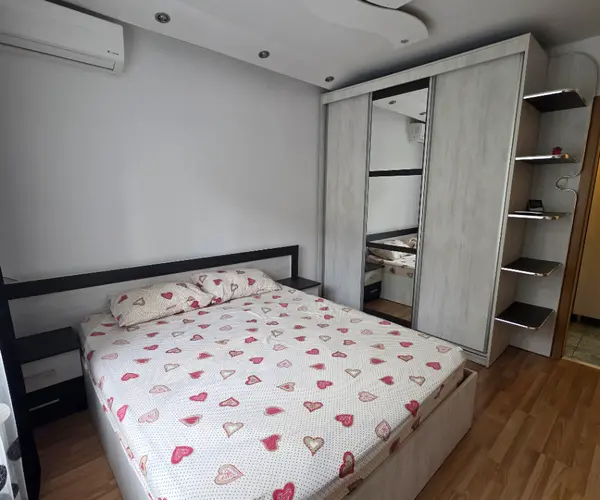 Apartament – De Închiriat – București Sectorul 3 – 3 – camere – Apartament 3 camere cu loc de parcare