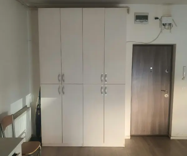 Apartament – De Închiriat – Giroc – 1 – camere – Proprietar închiriez apartament cu o cameră