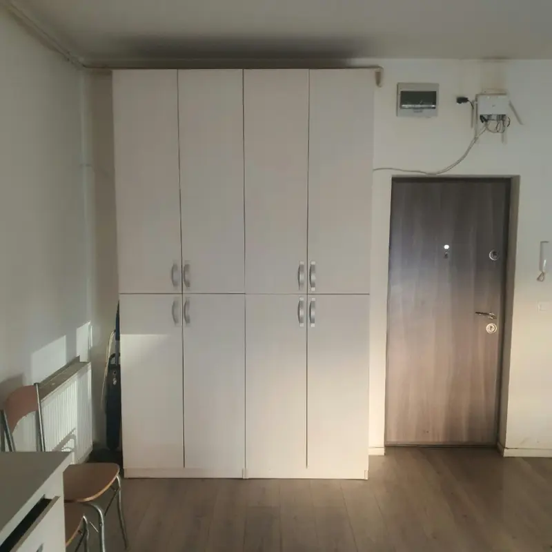 Apartament – De Închiriat – Giroc – 1 – camere – Proprietar închiriez apartament cu o cameră